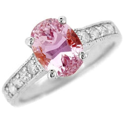 Anello con kunzite rosa e diamanti taglio ovale in oro bianco 14 kt 10.50 ct