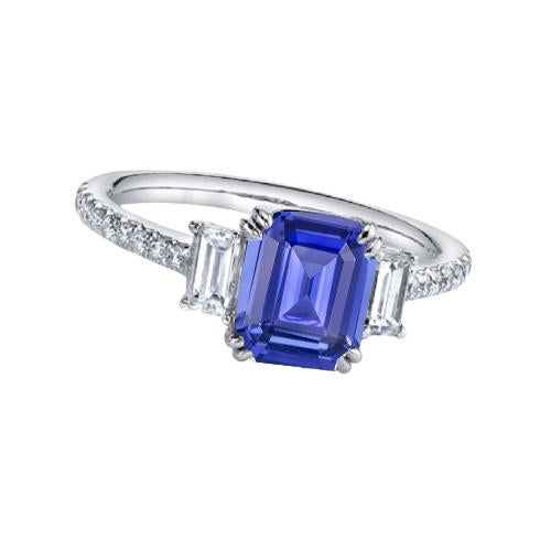 Anello con tre pietre di smeraldo e zaffiro blu e pavé di diamanti 3 carati - harrychadent.it