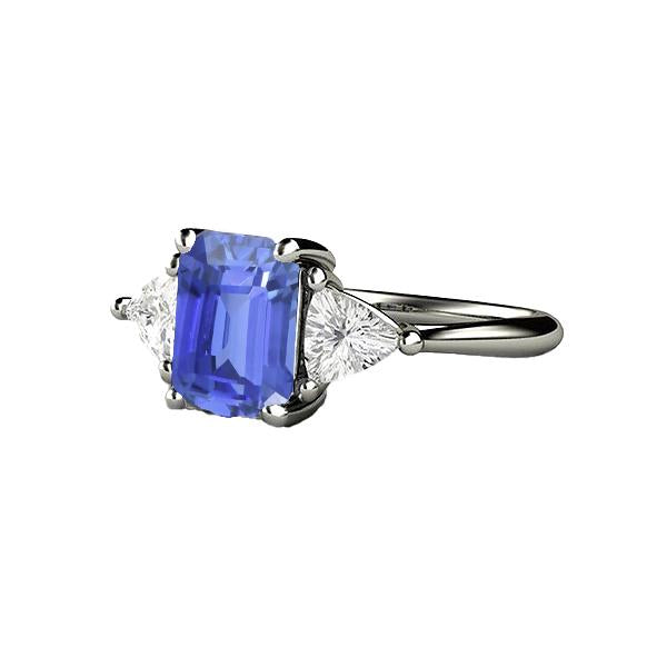 Anello con tre pietre di zaffiro blu. smeraldo e trilioni di diamanti 2.50 carati - harrychadent.it