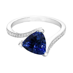 Anello da donna con diamante trilioni di zaffiro blu profondo 2.50 carati con gambo diviso