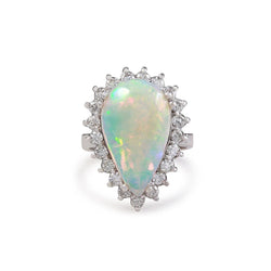 Anello da donna in oro bianco 14.25 ct con opale a pera e diamanti rotondi 14K