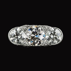 Anello da donna rotondo con diamante taglio vecchia miniera 5 carati con gambo Milgrain