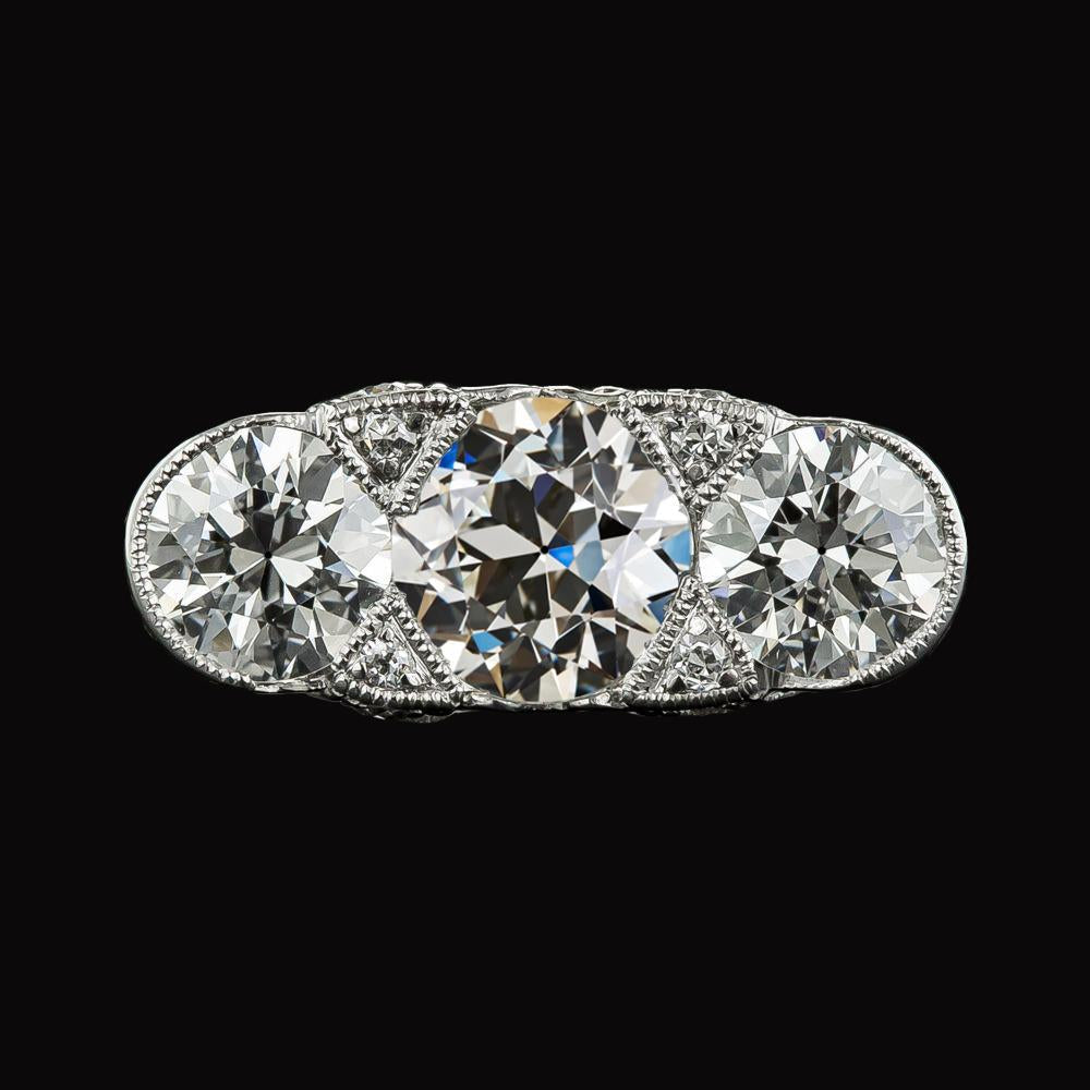 Anello da donna rotondo con diamante taglio vecchia miniera 5 carati con gambo Milgrain - harrychadent.it
