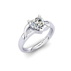 Anello di fidanzamento 2,35 carati Grande diamante a forma di cuore in oro bianco 14 carati