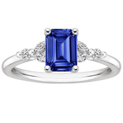 Anello di fidanzamento con accenti di zaffiro blu smeraldo e diamante 4 carati