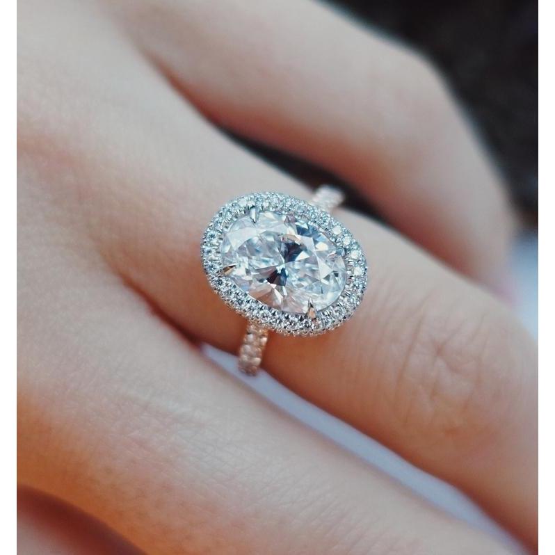 Anello di fidanzamento con anello di fidanzamento con diamante ovale e rotondo da 2,50 carati in oro bianco - harrychadent.it
