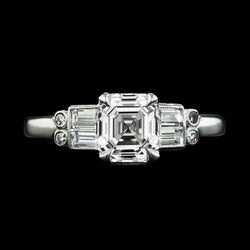 Anello di fidanzamento con diamante Asscher & Baguette 5,75 carati
