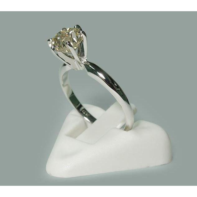 Anello di fidanzamento con diamante a taglio rotondo solitario da 1.50 carati - harrychadent.it