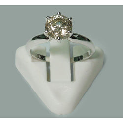 Anello di fidanzamento con diamante a taglio rotondo solitario da 1.50 carati