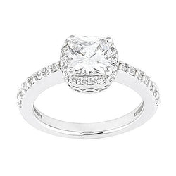 Anello di fidanzamento con diamante centrale da 2.01 carati Halo. oro bianco 18 carati
