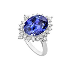 Anello di fidanzamento con diamante ovale in tanzanite. gioielli con pietre preziose da 8.50 carati