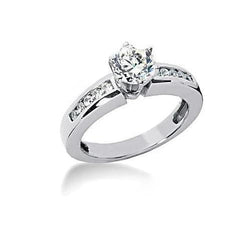 Anello di fidanzamento con diamante rotondo da 1,51 carati con accenti in oro bianco Nuovo