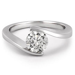 Anello di fidanzamento con diamante solitario da 0.75 carati in oro bianco 14K