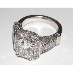 Anello di fidanzamento con diamante taglio radiante da 5.01 carati con bellissimo anello di fidanzamento