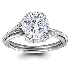 Anello di fidanzamento con diamante taglio rotondo brillante da 4.80 carati