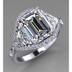 Anello di fidanzamento con diamante trilioni di smeraldo 3.95 carati taglio brillante
