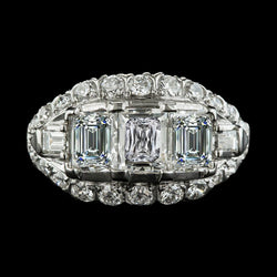 Anello di fidanzamento con diamanti baguette e smeraldo stile antico 6,75 carati