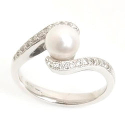 Anello di fidanzamento con perle e diamanti a taglio rotondo da 0,50 carati da 10 mm