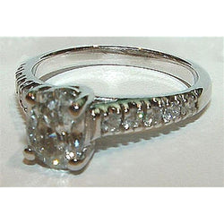 Anello di fidanzamento da donna con diamante solitario in oro bianco 1.51 carati