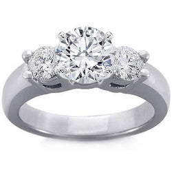 Anello di fidanzamento in oro bianco 14 carati con diamante rotondo a tre pietre da 1,30 ct