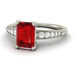 Anello di fidanzamento in oro bianco 14 carati con rubini rossi e diamanti da 4,35 carati