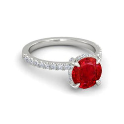 Anello di fidanzamento in oro bianco 14K con rubini e diamanti 3.80 carati