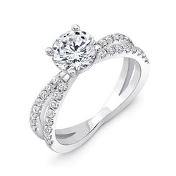Anello di fidanzamento in oro bianco con diamante scintillante da 4,10 ct con gambo diviso