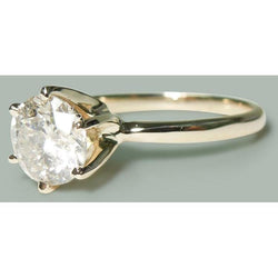 Anello di fidanzamento solitario con diamante rotondo da 2.50 carati. oro giallo 14K