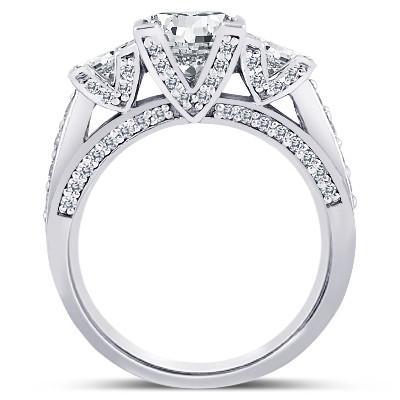 Anello di fidanzamento stile principessa e diamante rotondo 3 carati 3 pietre - harrychadent.it