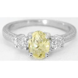 Anello in oro bianco 14 carati con tre pietre di zaffiro giallo e diamanti da 3 ct
