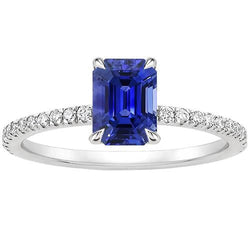 Anello in oro bianco con diamanti e zaffiri blu smeraldo con montatura a pavé di 4 carati