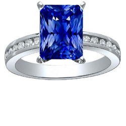 Anello in oro con zaffiro blu anniversario 4 carati con diamanti incastonati