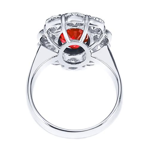 Anello nuziale in oro bianco 14 carati con rubino da 6.5 ct e diamante. gioielleria raffinata - harrychadent.it