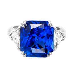 Anello radiante con 3 pietre da 4.50 carati. zaffiro blu e trilioni di diamanti