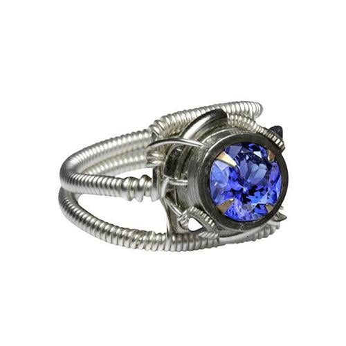Anello rotondo in oro bianco con tanzanite Aaa stile antico 2 carati - harrychadent.it