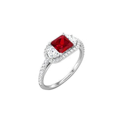 Anello scintillante con tre pietre stile principessa rosso rubino 3 carati WG 14K