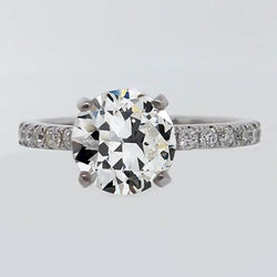 Anello solitario con accenti Set di punte di diamanti taglio vecchio miniera 3,25 carati
