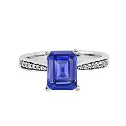 Anello solitario con zaffiro blu smeraldo con accenti di diamante 2.50 carati