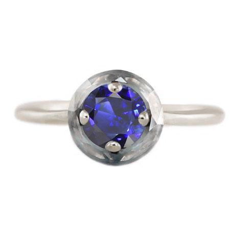 Anello solitario rotondo con zaffiro blu 1 carato e 4 griffe con pietre preziose - harrychadent.it