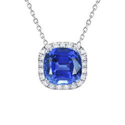 Collana con ciondolo Halo con zaffiro cuscino e diamanti rotondi 4,25 carati