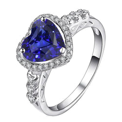 Cuore Taglio Zaffiro Anello Di Fidanzamento