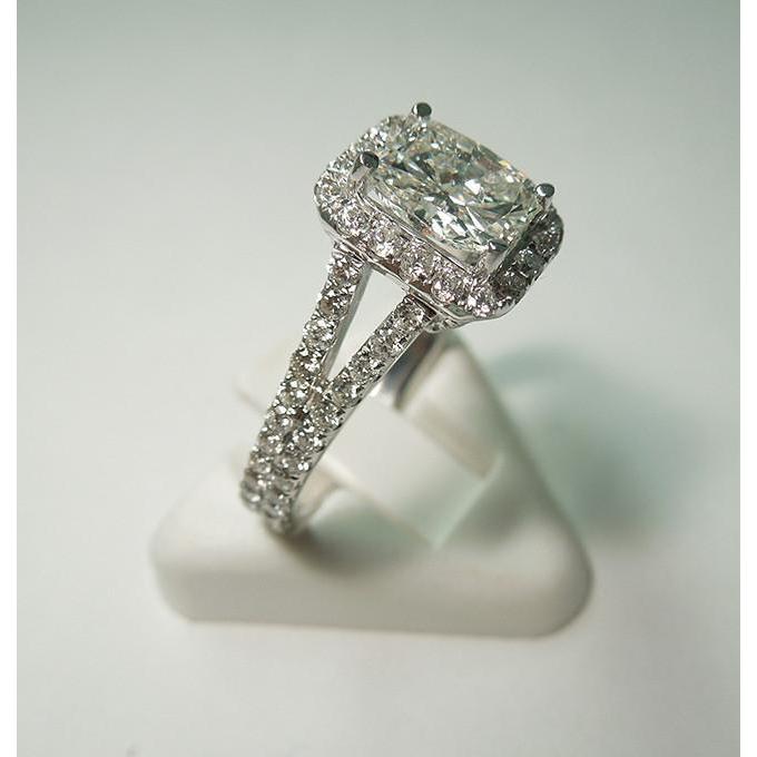 Cuscino anello di fidanzamento con diamante reale. oro bianco 14 carati. 2.75 carati - harrychadent.it