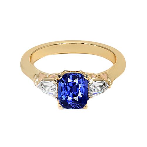 Cuscino con zaffiro Ceylon blu intenso e anello baguette affusolato 9.50 carati - harrychadent.it