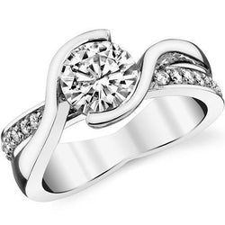 Diamante scintillante a taglio rotondo da 3 carati con anello di fidanzamento in oro bianco 14K