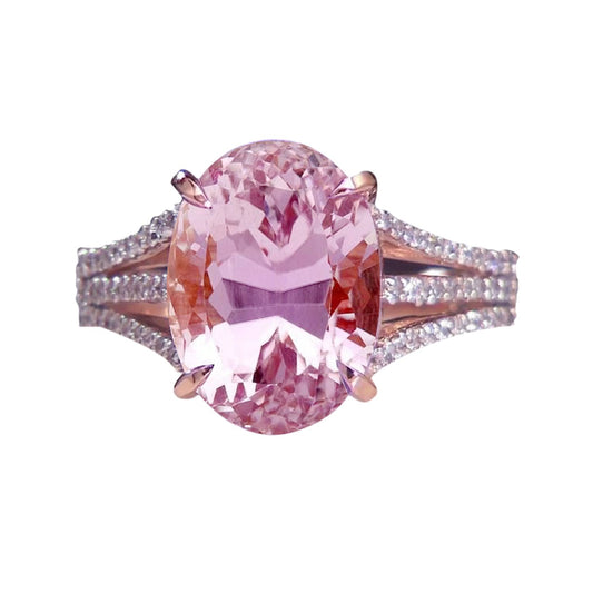 Fede nuziale con kunzite rosa taglio ovale e diamanti in oro rosa 16.50 carati - harrychadent.it