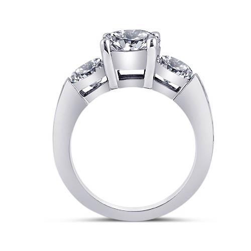 Gioielli con anello di fidanzamento in stile pietra con tre diamanti rotondi da 3.76 carati - harrychadent.it