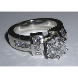Gioielli in oro bianco con anello di fidanzamento con diamante da 2.71 carati