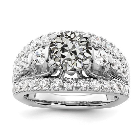 Old Mine Cut Diamante Ring con accenti a tripla fila 5 carati - harrychadent.it