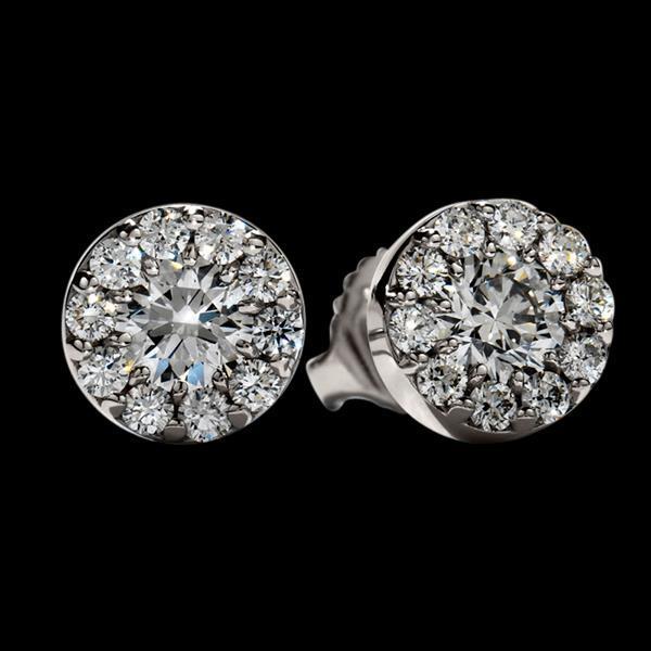 Orecchini a bottone Halo con diamanti da 2,90 carati in oro bianco - harrychadent.it
