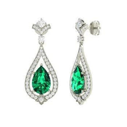 Orecchini in oro bianco 14K con smeraldo verde da 4,85 carati con diamanti